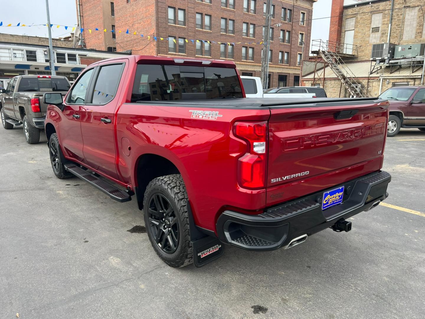 2021 Maroon /Charcoal Chevrolet Silverado 1500 Trail Boss (1GCPYFEL5MZ) with an 6.2L DI V8 engine, automatic transmission, located at 116 5th Avenue South, Lewistown, MT, 59457, 47.063877, -109.427879 - Explore the Rugged Elegance of Our Pre-Owned 2021 Chevrolet Silverado 1500 Crew Cab Trail Boss with a Mighty 6.2L Engine! Unleash the power of the open road with our exceptional 2021 Chevrolet Silverado 1500 Crew Cab Trail Boss. This pre-owned gem is equipped with a formidable 6.2L engine, delive - Photo#3